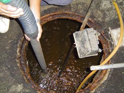 月湖隔油池清理